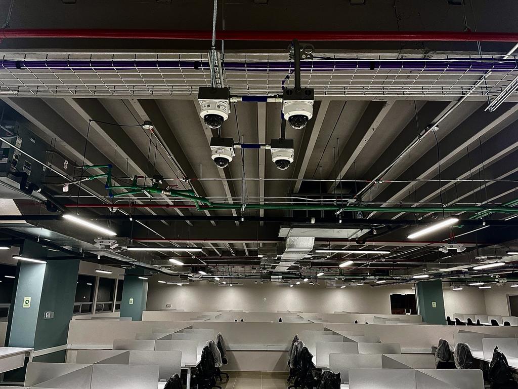 Proyecto comercial ejecutado por E&S Electriaires